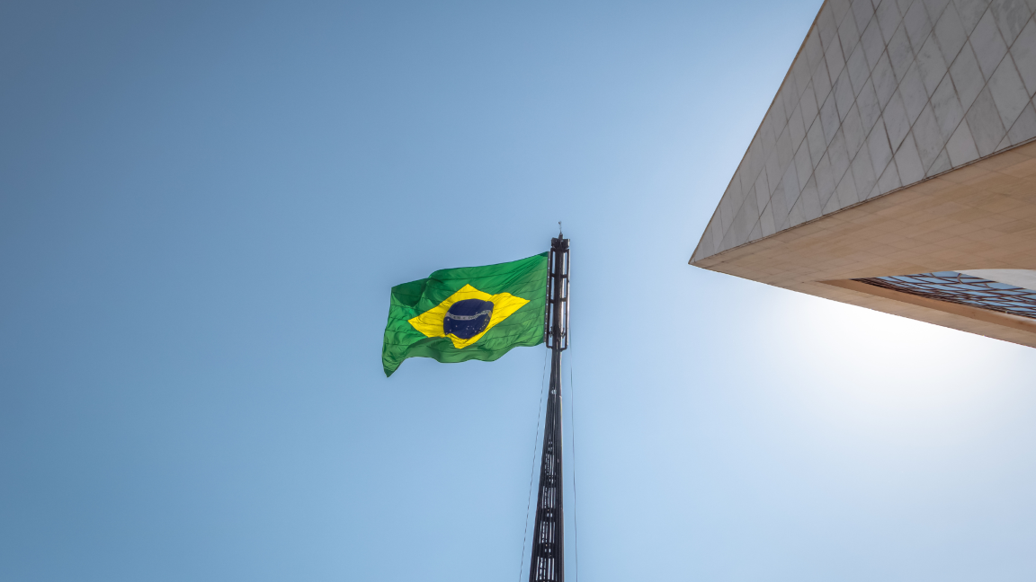 O Sistema Tributário Nacional sob a Ótica da Constituição de 1988: Uma Análise para Acadêmicos sobre Impostos Federais, Estaduais e Municipais