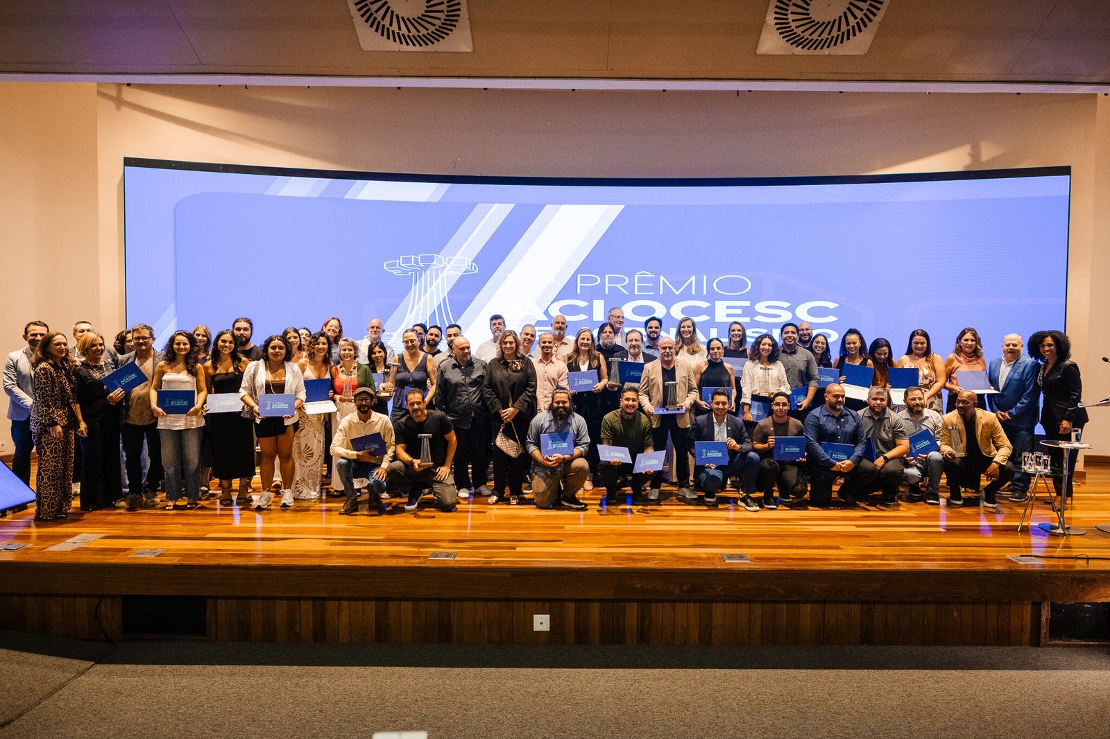 A 6ª edição do Prêmio ACI OCESC de Jornalismo está com as inscrições abertas 