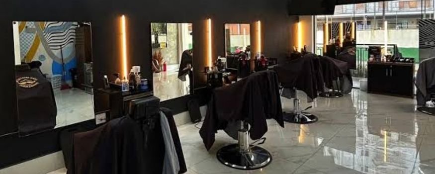 Gold Mustache Barbearia