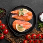 Quaresma e Páscoa impulsionam o consumo de peixes e frutos do mar em SC - Foto: Divulgação/Freepik